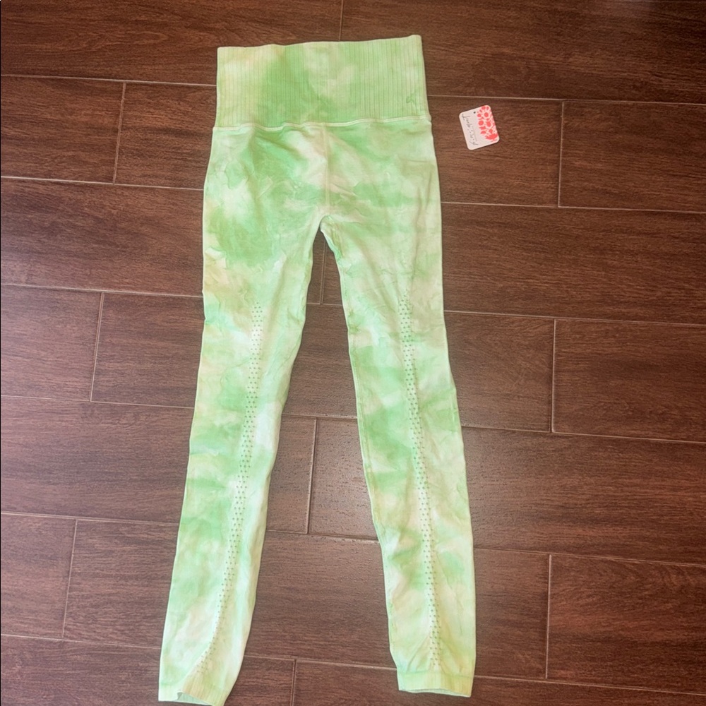 Free People Movement • Good Karma Electric Athletic Leggings Size XS / Small NEW - Picture 10 of 11